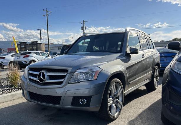 2011 Mercedes-Benz GLK-Class Glk 350 image 1