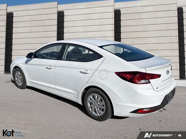 2019 Hyundai Elantra Essential image 4