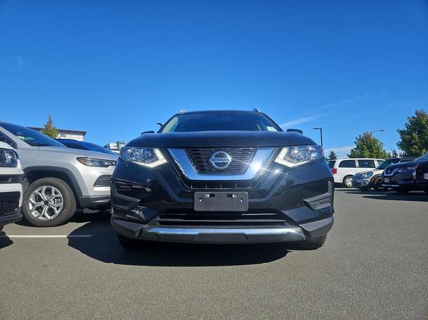 2020 Nissan Rogue S AWD | No Reported Accidents! image 2