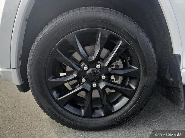 2021 Jeep Grand Cherokee Altitude 4x4 | Back-Up Camera | One Owner! image 6