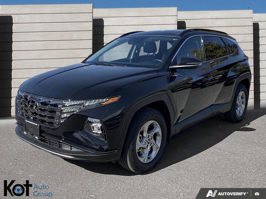 2024 Hyundai Tucson Trend HEATED SEATS & STEERING WHEEL! APPLE CARPLAY! LANE-KEE display photo