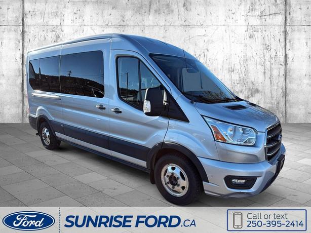 2020 Ford Transit Passenger Wagon XLT, SEATS 15! image 1