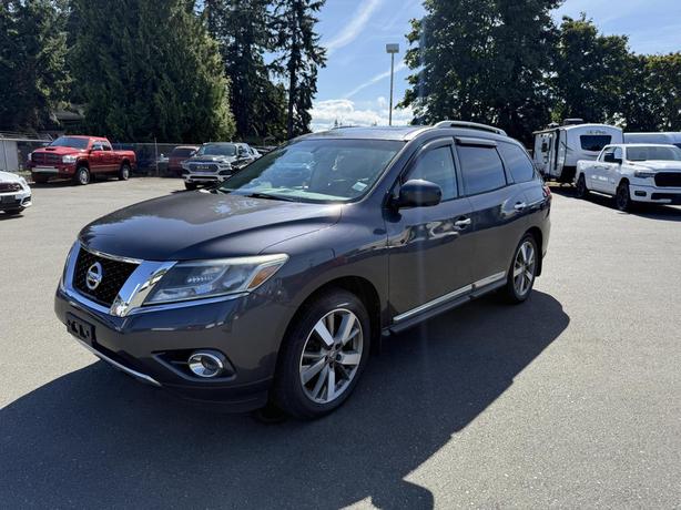 2014 Nissan Pathfinder SV image 1