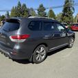2014 Nissan Pathfinder SV thumbnail image 5