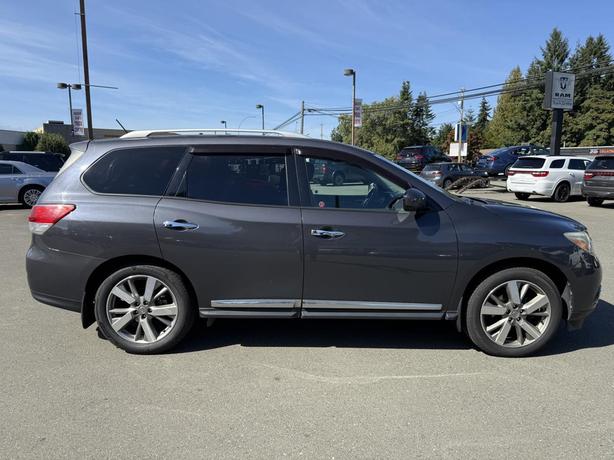 2014 Nissan Pathfinder SV image 6