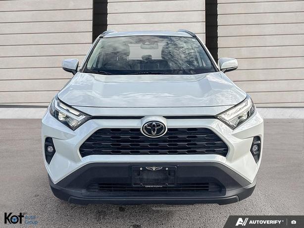 2022 Toyota RAV4 XLE image 2