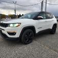 2019 Jeep Compass Altitude | Power Liftgate | Panoramic Sunroof | Trailer Tow Pa thumbnail image