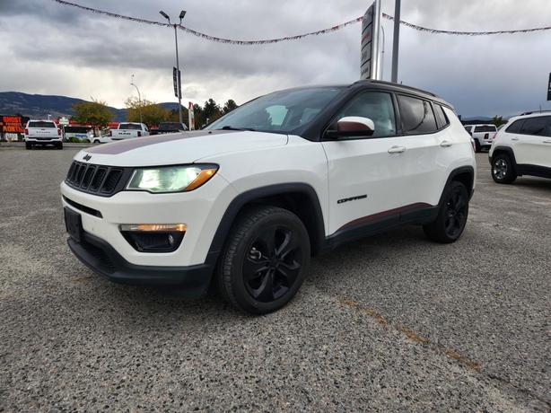 2019 Jeep Compass Altitude | Power Liftgate | Panoramic Sunroof | Trailer Tow Pa image 1