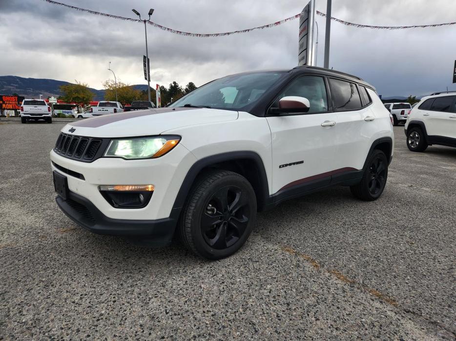 2019 Jeep Compass Altitude | Power Liftgate | Panoramic Sunroof | Trailer Tow Pa display photo