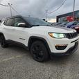 2019 Jeep Compass Altitude | Power Liftgate | Panoramic Sunroof | Trailer Tow Pa thumbnail image 2