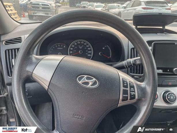 2010 Hyundai Elantra GL image 6