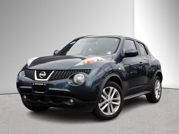 2011 Nissan Juke SL - Sunroof, Heated Seats, BlueTooth image 1