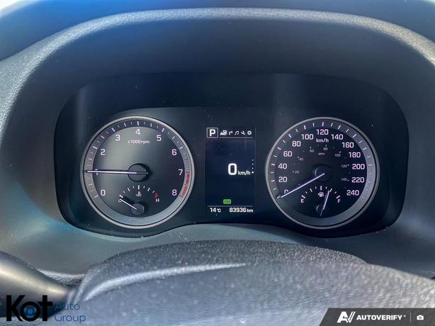 2016 Hyundai Tucson Limited LEATHER INTERIOR! HEATED SEATS & STEERING WHEEL! BLU image 8