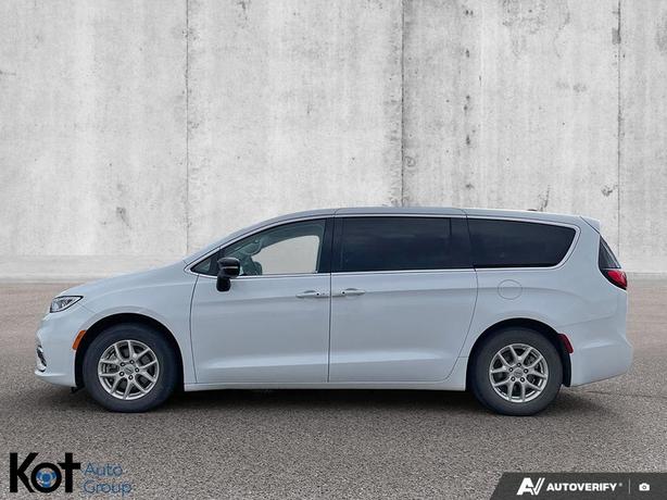 2024 Chrysler Pacifica Touring-L | Power Sliding Doors | Remote Start | Heated S image 8