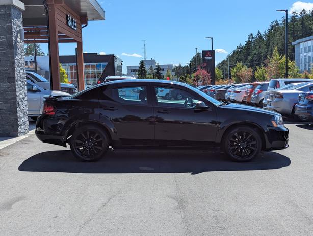 2014 Dodge Avenger SE - Low Mileage image 5