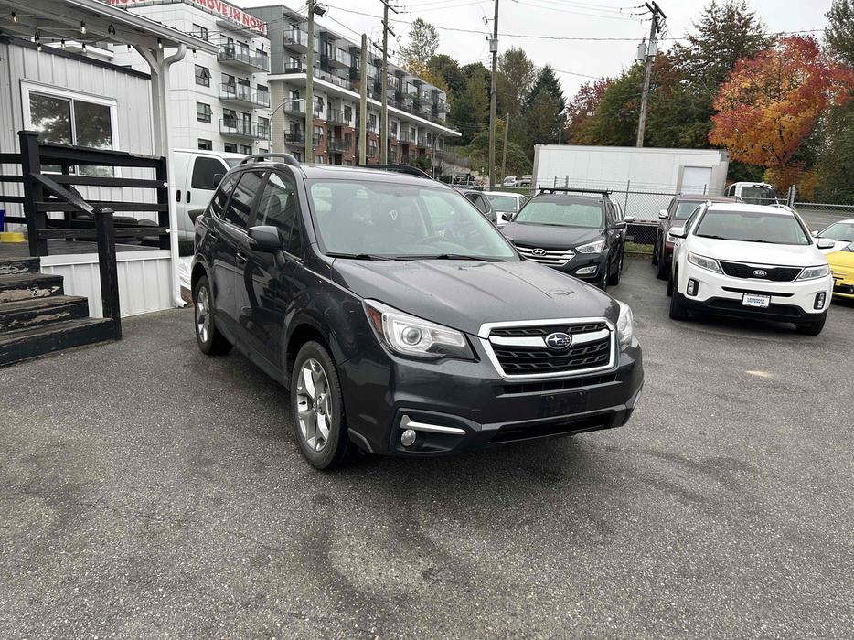 2018 Subaru Forester display photo