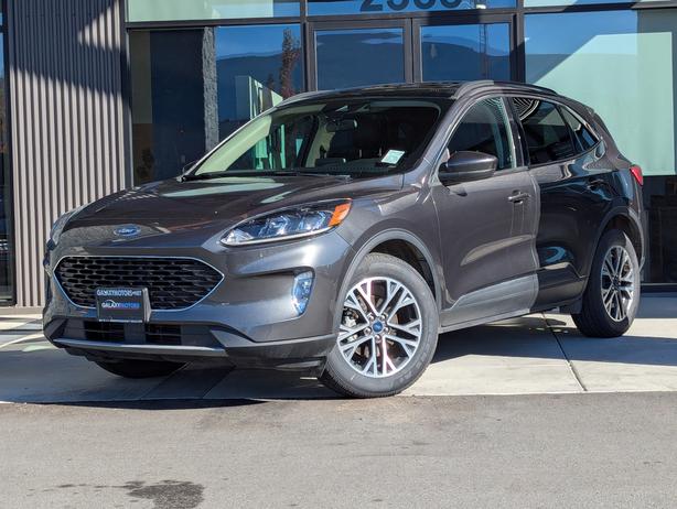 2020 Ford Escape SEL - No Accidents, AWD, Heated Seats, Sunroof image 1
