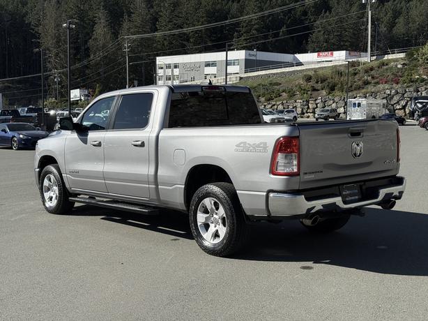 2022 Ram 1500 Big Horn 4WD - Park-Sense Front/Rear & Power Seat image 6