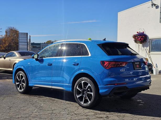 2021 Audi Q3 Technik S Line TFSI quattro image 4