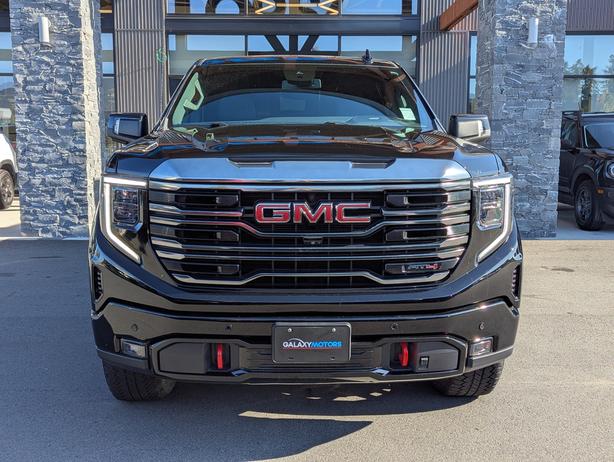 2023 GMC Sierra 1500 AT4 - 6.2L V8, CrewCab, Short Box, 4x4 image 3