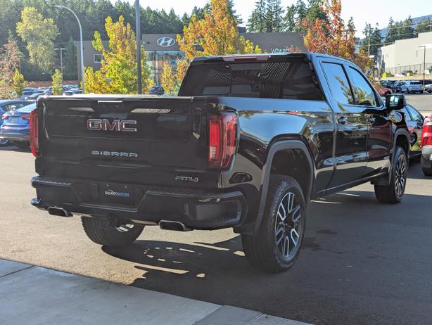 2023 GMC Sierra 1500 AT4 - 6.2L V8, CrewCab, Short Box, 4x4 image 6