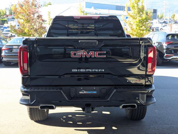 2023 GMC Sierra 1500 AT4 - 6.2L V8, CrewCab, Short Box, 4x4 image 7