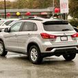 2018 Mitsubishi RVR thumbnail image 8
