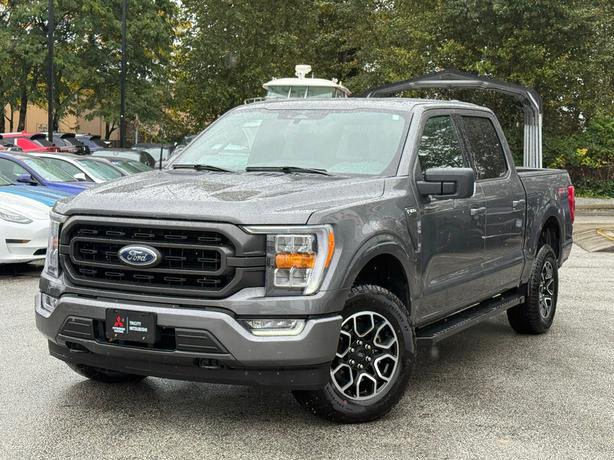 2023 Ford F-150 XLT 4WD SuperCrew 5.5' Box image 2