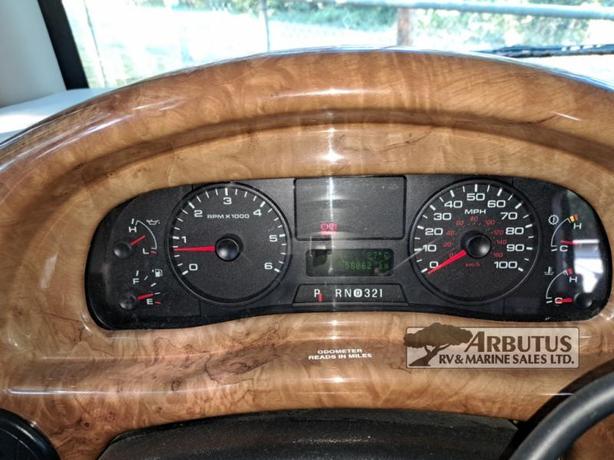 Used 2015 Thor Motor Coach Windsport 34J image 7