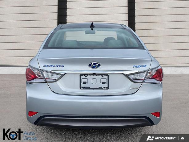 2013 Hyundai Sonata Hybrid Limited Tech. Pkg NAVIGATION! LEATHER INTERIOR! PUSH- image 5
