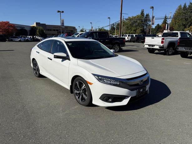 2017 Honda Civic Sedan Touring image 7