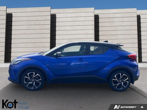 2021 Toyota C-HR Xle Premium BLUETOOTH APPLE CARPLAY! HEATED SEATS! image 3
