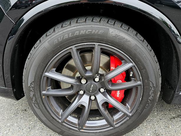 2018 Dodge  Durango SRT image 5