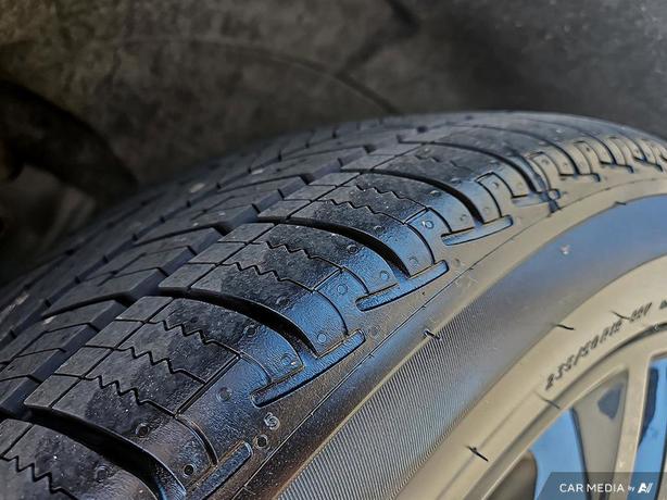 2021 Chevrolet Equinox AWD 4dr LT w/1LT | Keyless Start | Back Up Camera! image 7