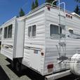 Used 2004 KUSTOM KOACH WESTWIND WW246 thumbnail image 4