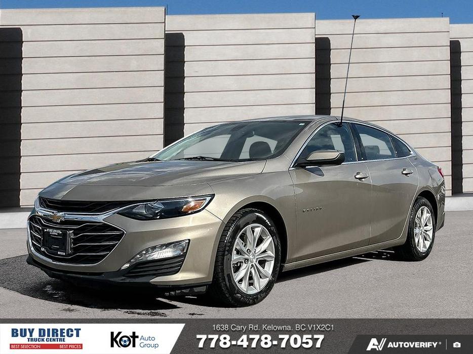 2022 Chevrolet Malibu LT display photo