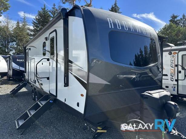 Used 2023 Forest River RV Rockwood Ultra Lite 2614BS image 1