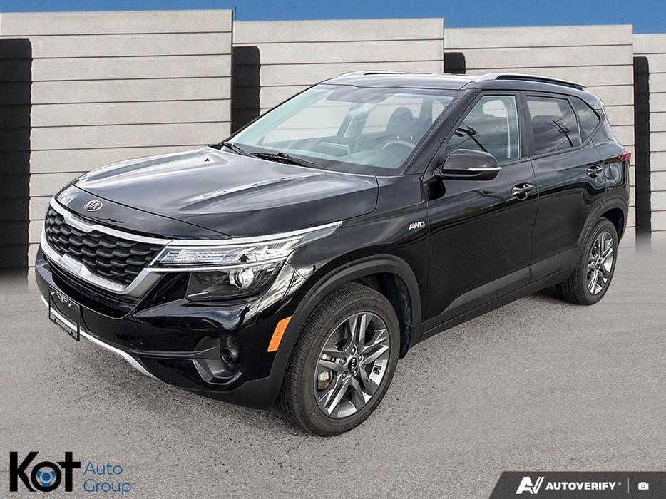 2021 Kia Seltos LX display photo