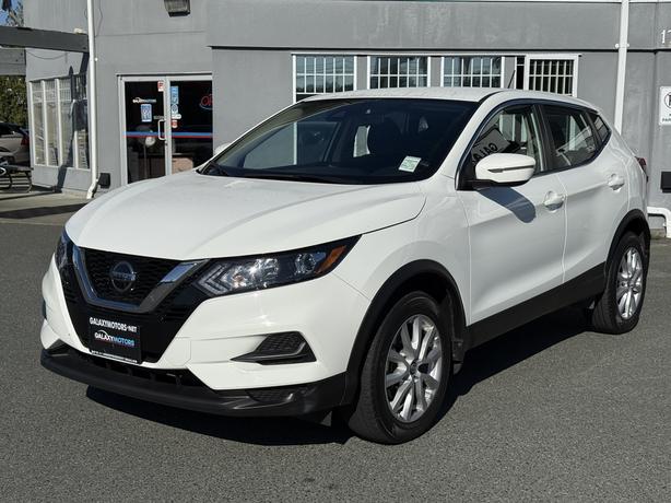 2023 Nissan Qashqai S AWD - Blind Spot Warning & Heated Front Seats image 1