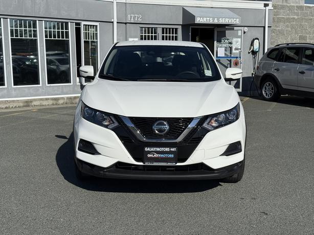 2023 Nissan Qashqai S AWD - Blind Spot Warning & Heated Front Seats image 3