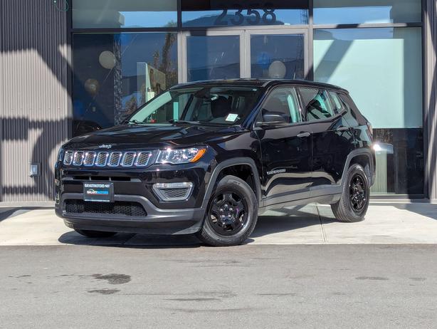 2017 Jeep Compass Sport - Low Kilometers image 1