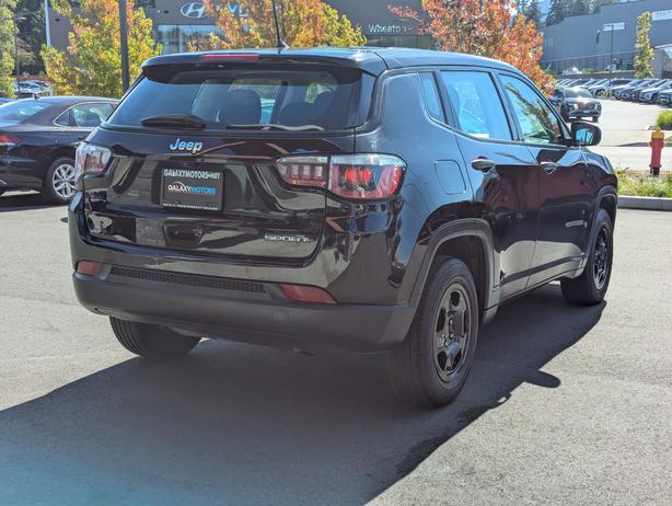 2017 Jeep Compass Sport - Low Kilometers image 6