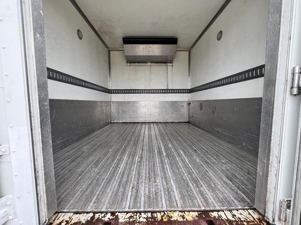 2014 Mitsubishi FUSO FE125 image 5