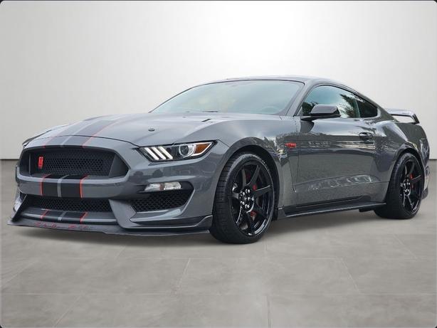 2018 Ford Mustang Shelby GT350R - New tires - Carbon Fiber Wheels image 1