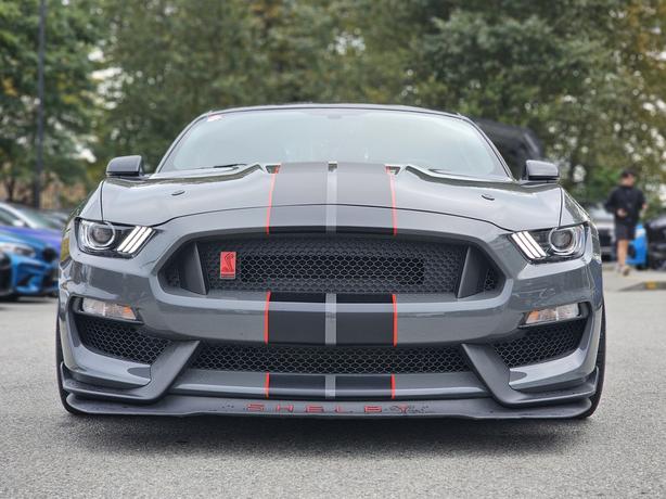 2018 Ford Mustang Shelby GT350R - New tires - Carbon Fiber Wheels image 2