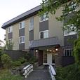1 BR GREAT LOCATION! AVAILABLE Nov 15! call or text only thumbnail image 3