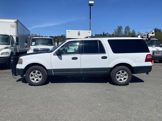 2013 Ford Expedition EL XLT 4WD Ex Police image 2