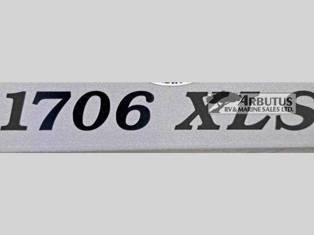 Used 2022 Viking LS Series 1706XLS image 6
