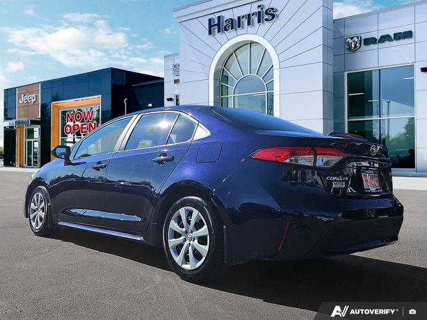 2022 Toyota Corolla LE CVT | Front Collision Mitigation | Bluetooth Connectivity image 4