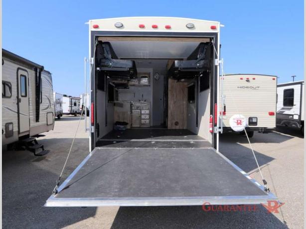 Used 2019 Coachmen RV Freedom Express Blast 271BL image 6